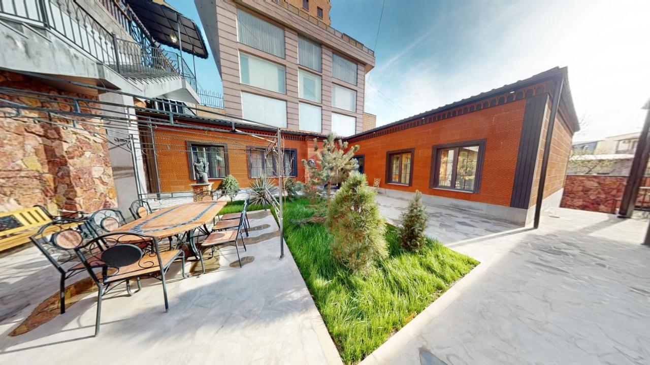 Aspar Boutique Hotel Yerevan Exterior photo