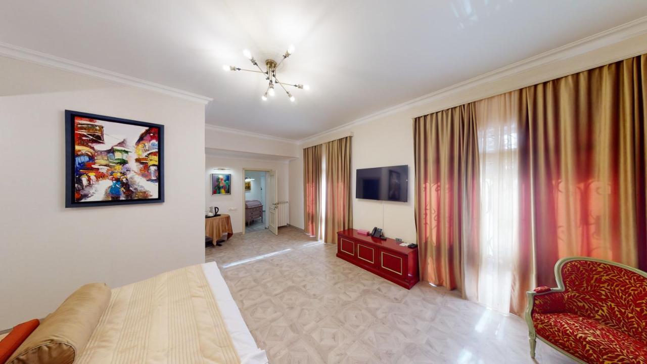 Aspar Boutique Hotel Yerevan Exterior photo